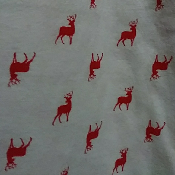 ๐
๐ GAP REINDEER PJ PANTS NWOT - Picture 2 of 4